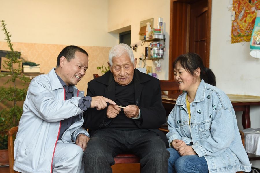 走访侧记|“她真的比亲闺女做得还要好！！”