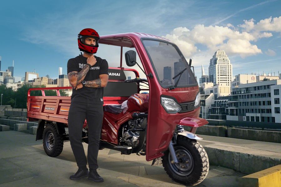 南宫NG28车辆深耕北美社区  红色身影织就城市服务网